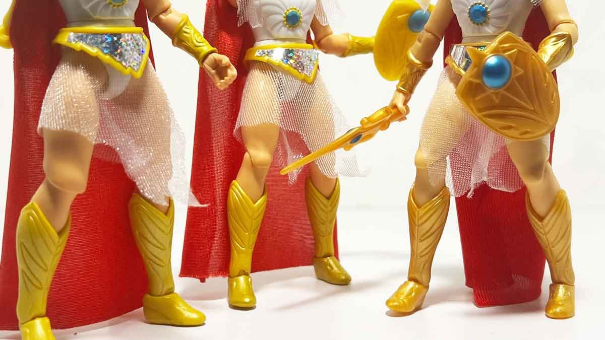 She-Ra-MOTU-Origins-Fan-Favorite-First-Release-Comparisons-1