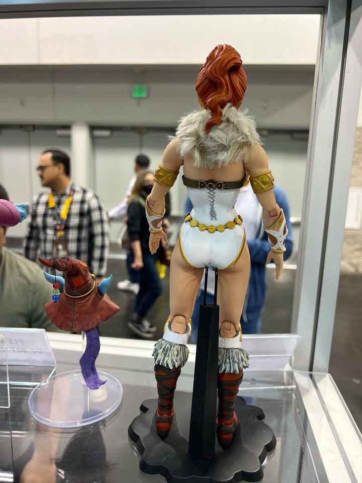 Teela-MOTU-Mondo-Sixth-Scale-Designer-Con-2023-4