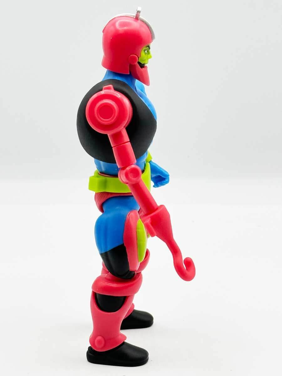 Trap-Jaw-MOTU-Origins-Cartoon-Collection-Review-Right-Profile