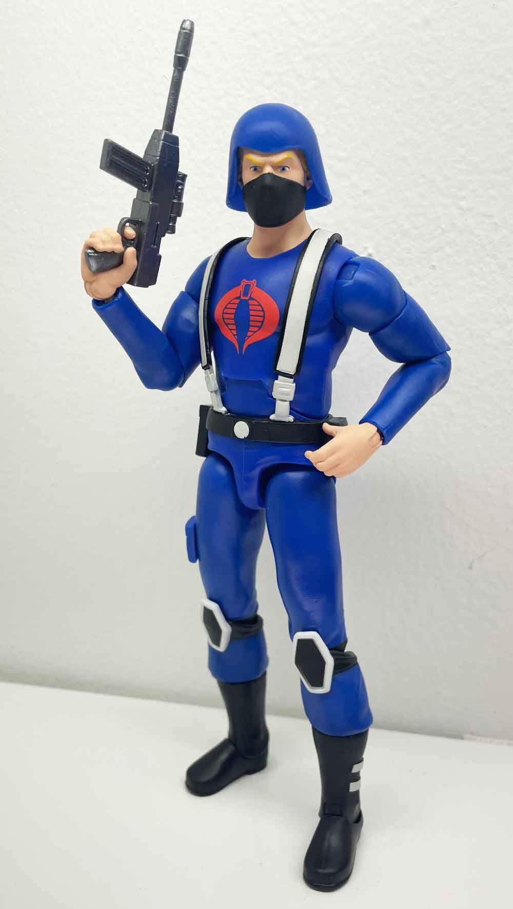 GI-Joe-Ultimates-Wave-3-CObra-Trooper-in-hand-3