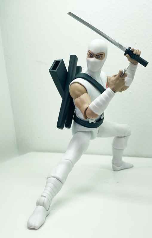 GI-Joe-Ultimates-Wave-3-Storm-Shadow-in-hand-2