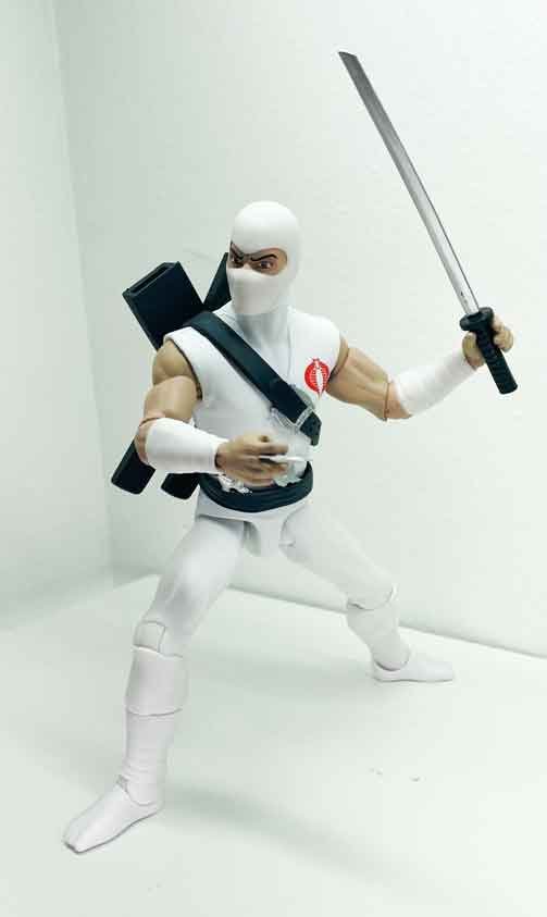 GI-Joe-Ultimates-Wave-3-Storm-Shadow-in-hand-7