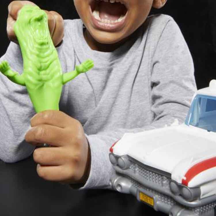 Ghostbusters-Frozen-Empire-Track-and-Trap-Ecto-1-7a