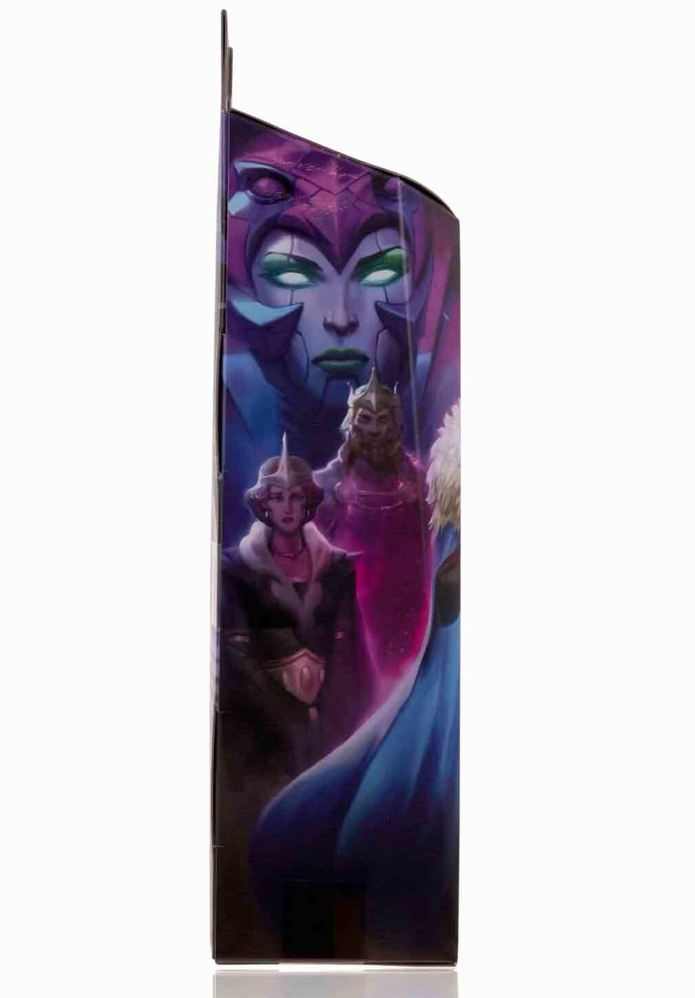 King-Keldor-Masterverse-Masters-of-the-Universe-Revolution-Box-Reveal-2