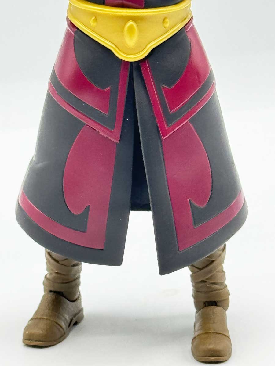 King-Keldor-Masterverse-Masters-of-the-Universe-Revolution-Review-Lower-Body-Front