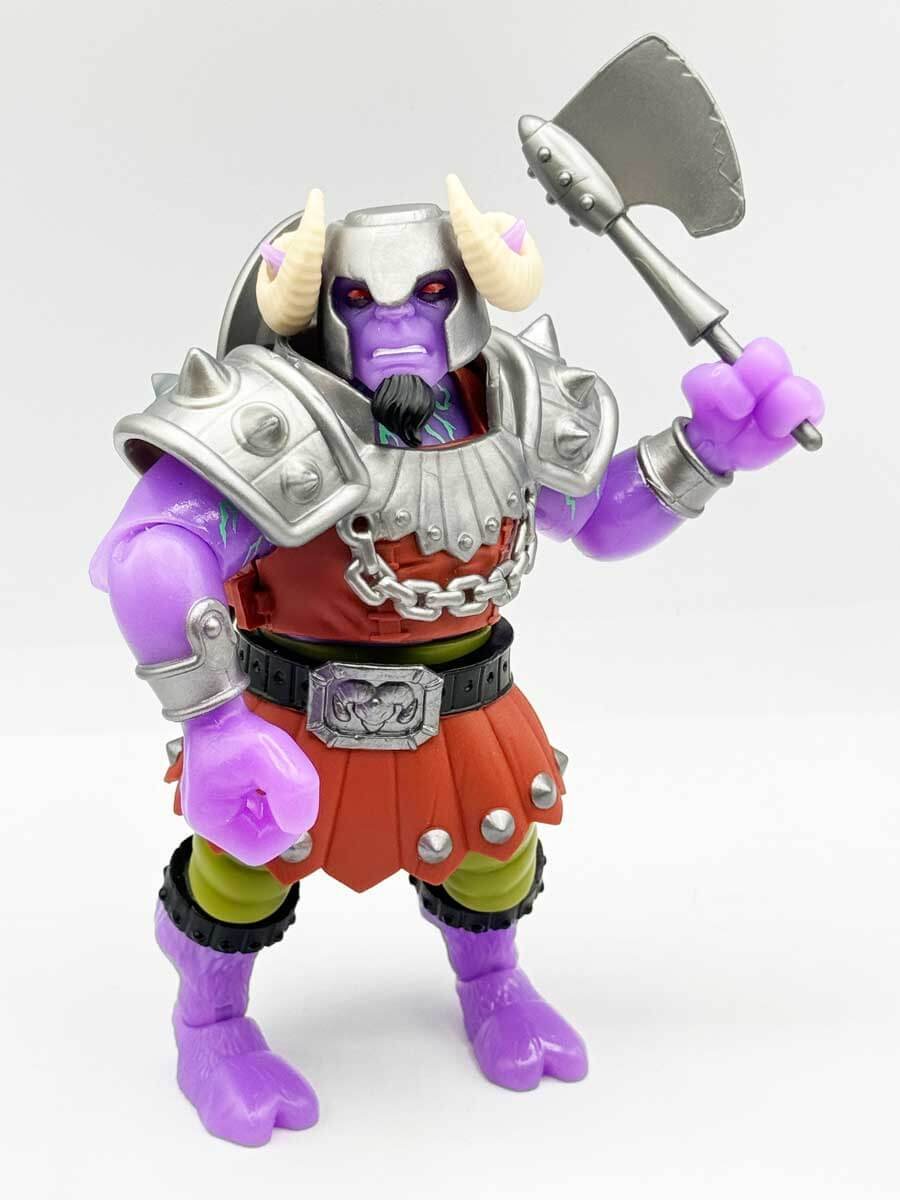 Mutated-Ram-Man-Turtles-of-Grayskull-Wave-2-Review-Pose-4