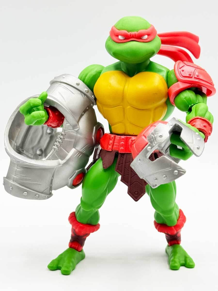 Raphael-Turtles-of-Grayskull-Wave-2-Review-No-Armor-1