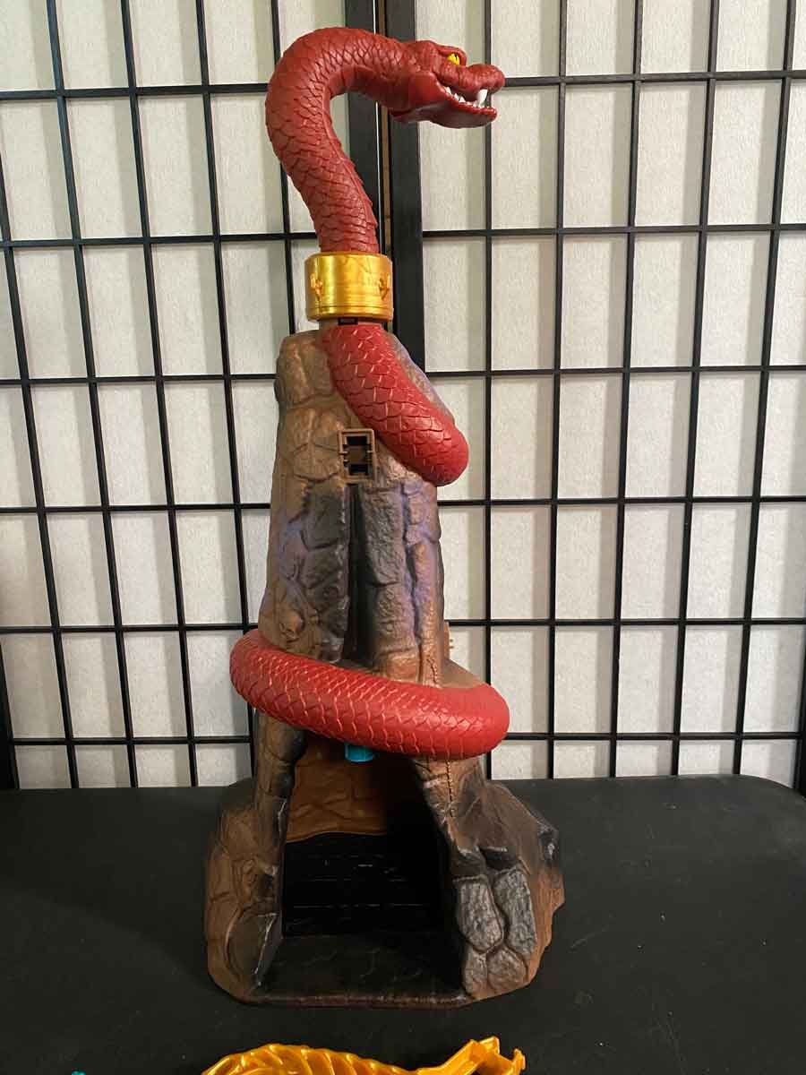 Eternia-Playset-MOTU-Origins-Mattel-Creations-Unboxing-Viper-Tower-15