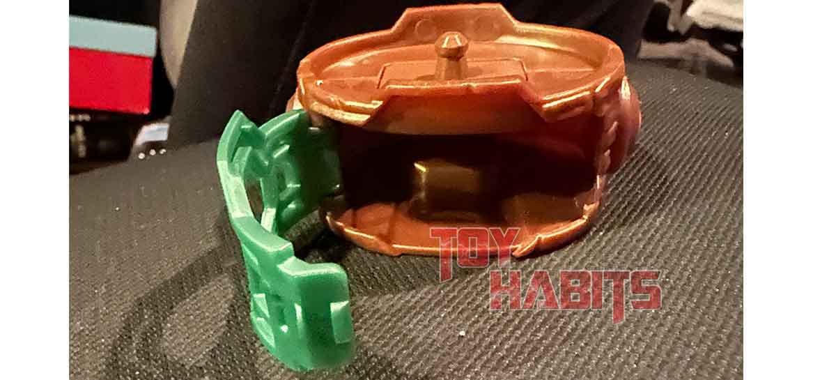 Krang-Turtles-of-Grayskull-Deluxe-Walmart-Exclusive-17