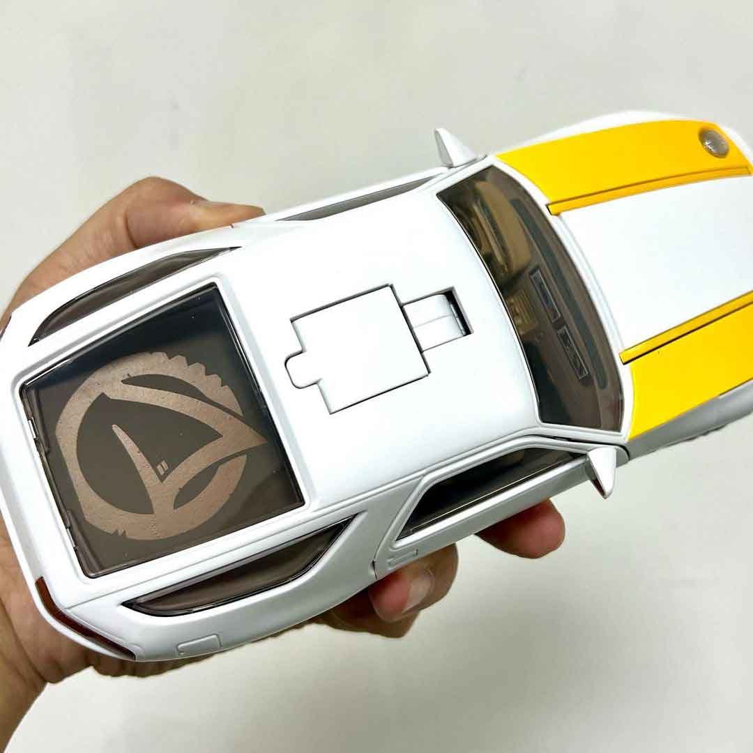 Great-White-MASK-Makina-Vehicle-3