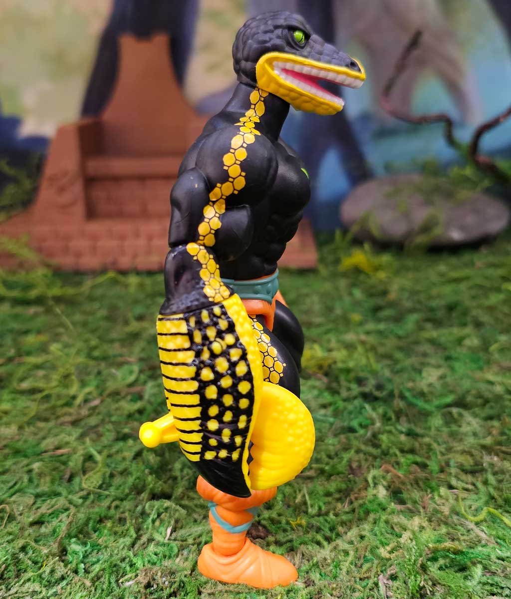 Lord-Grasp-MOTU-Origins-Walmart-Exclusive-3