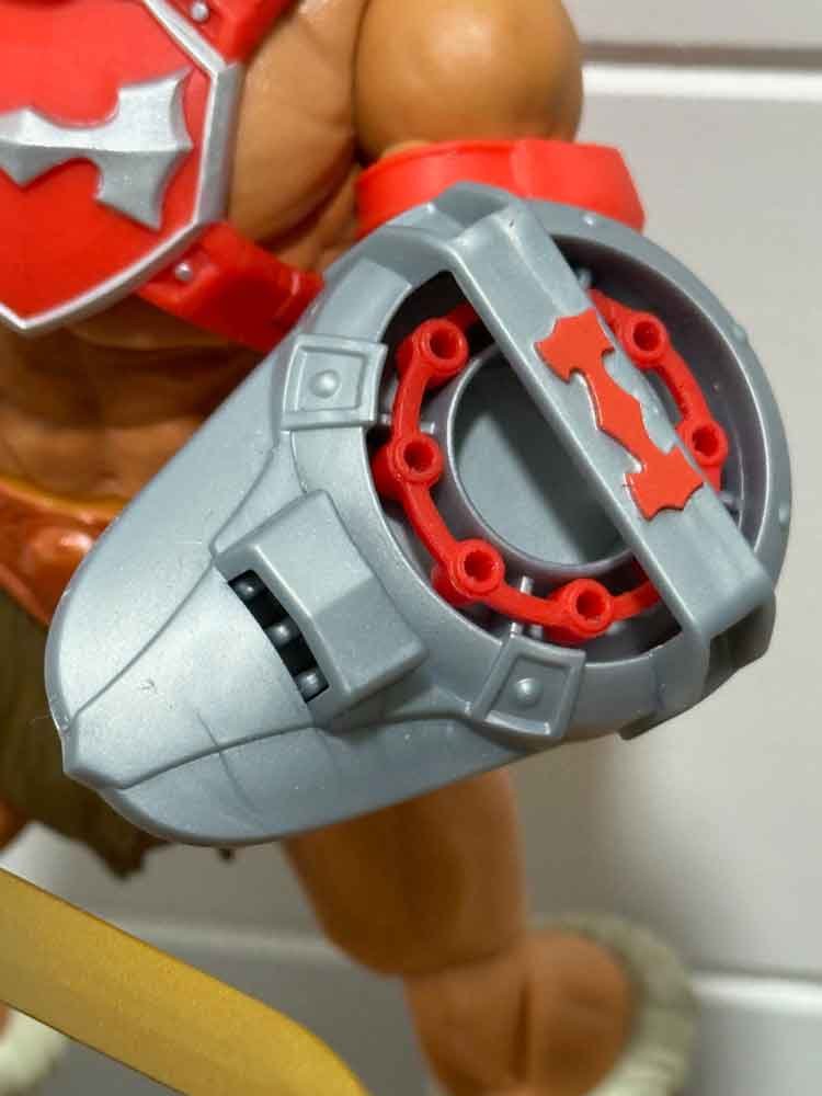 New-Eternia-Thunder-Punch-He-Man-Masterverse-sheild-IH