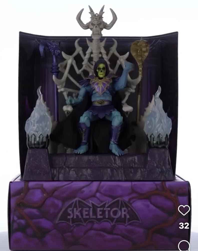 Skeletor-and-Bone-Throne-MOTU-Masterverse-360-view-1