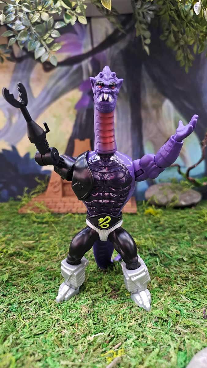 Lord-Grasp-MOTU-Origins-Walmart-Exclusive-7