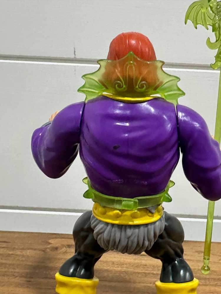 Legends-of-Dragonore-Wave-1-5-IH--Dark-Magic-Apprentice-Oskuro-4