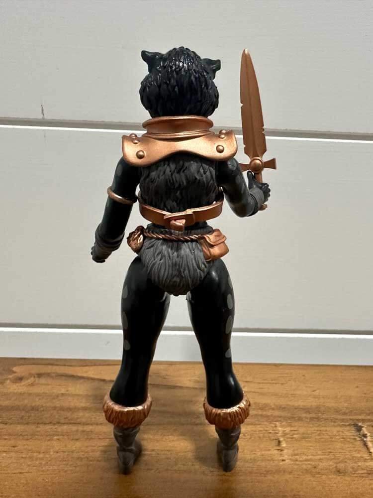 Legends-of-Dragonore-Wave-1-5-IH-Night-Hunter-Pantera-2