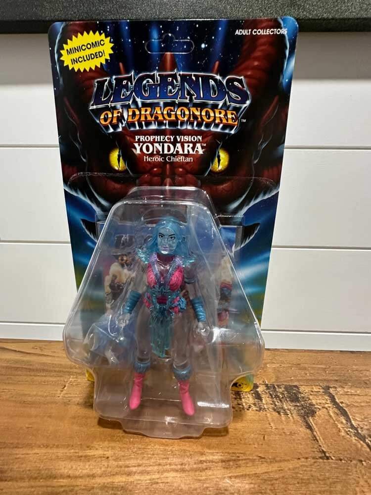 Legends-of-Dragonore-Wave-1-5-IH-Prophecy-Vision-Yondara-package-front