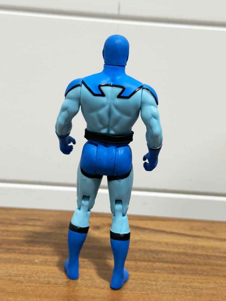 McFarlane-Super-Powers-Wave-7-Blue-Beetle-rear