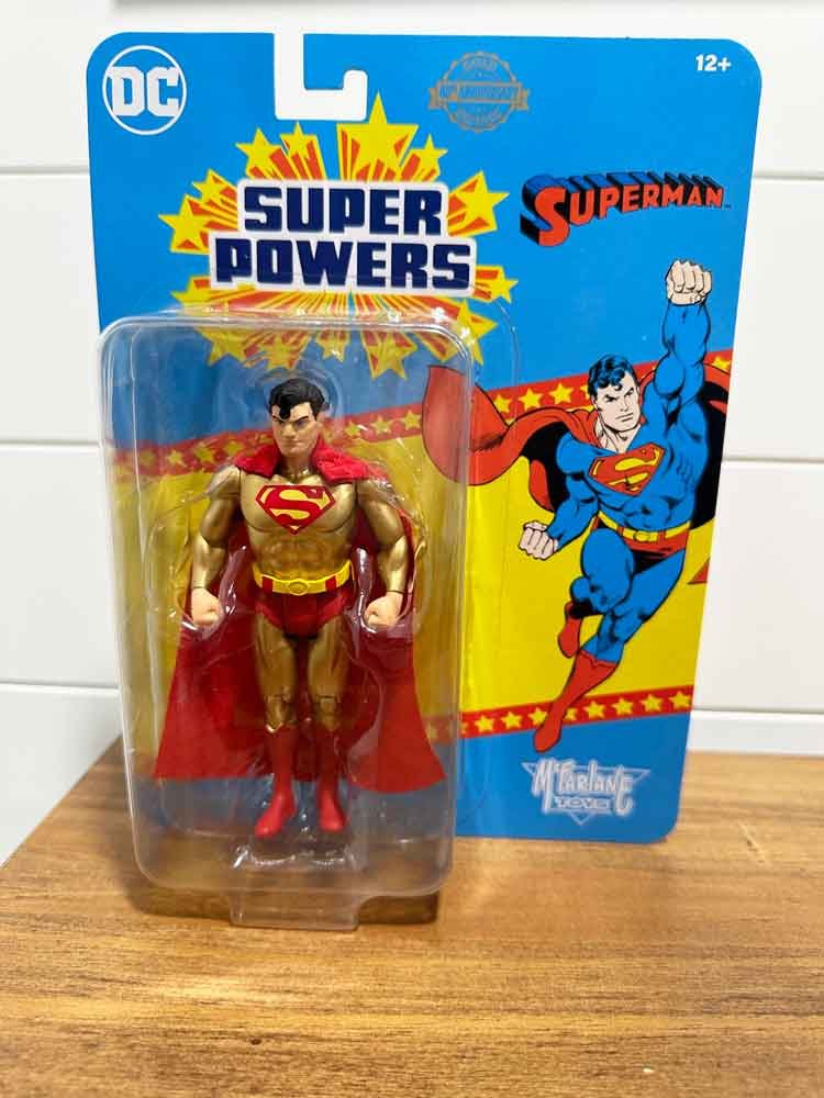 McFarlane-Super-Powers-Wave-7-Gold-Superman-package-front