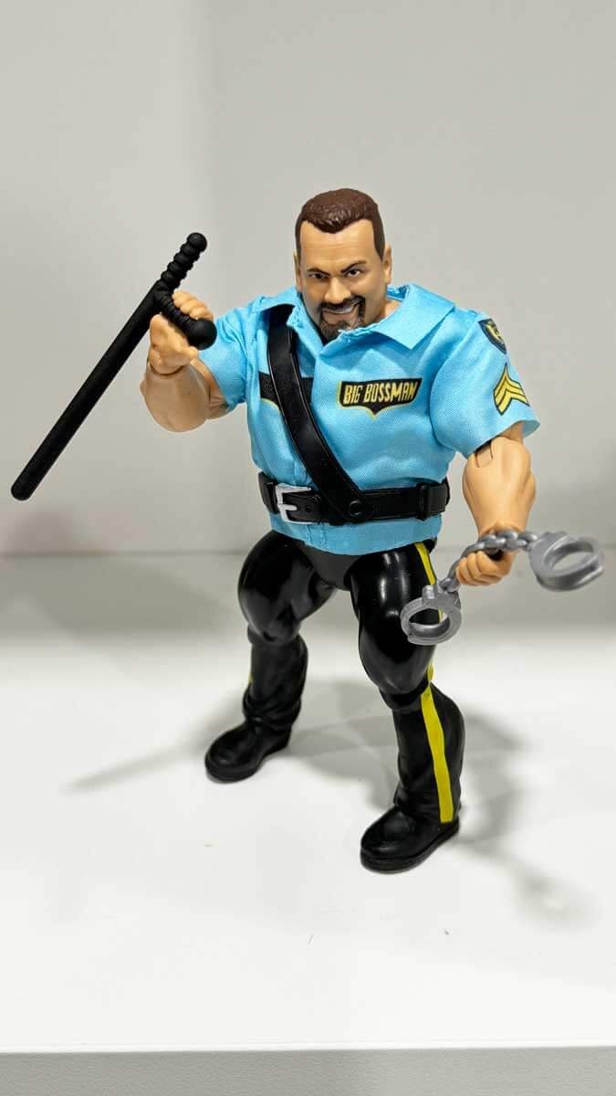 Big-Bossman-WWE-Superstars-Series-10-In-Hand-4