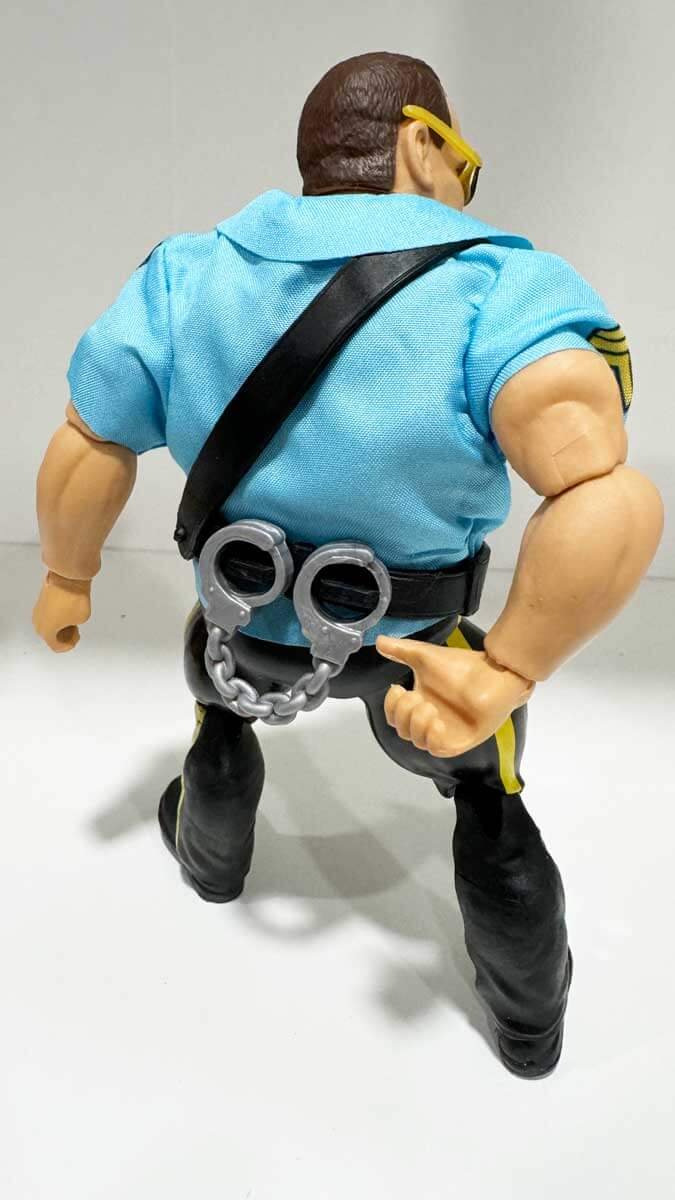 Big-Bossman-WWE-Superstars-Series-10-In-Hand-7