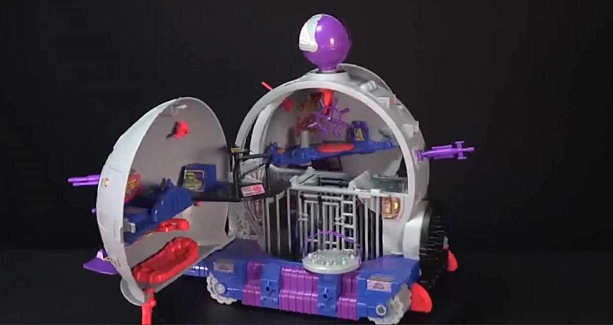Classic-Technodrome-TMNT-Amazon-Exclusive-Playset-4