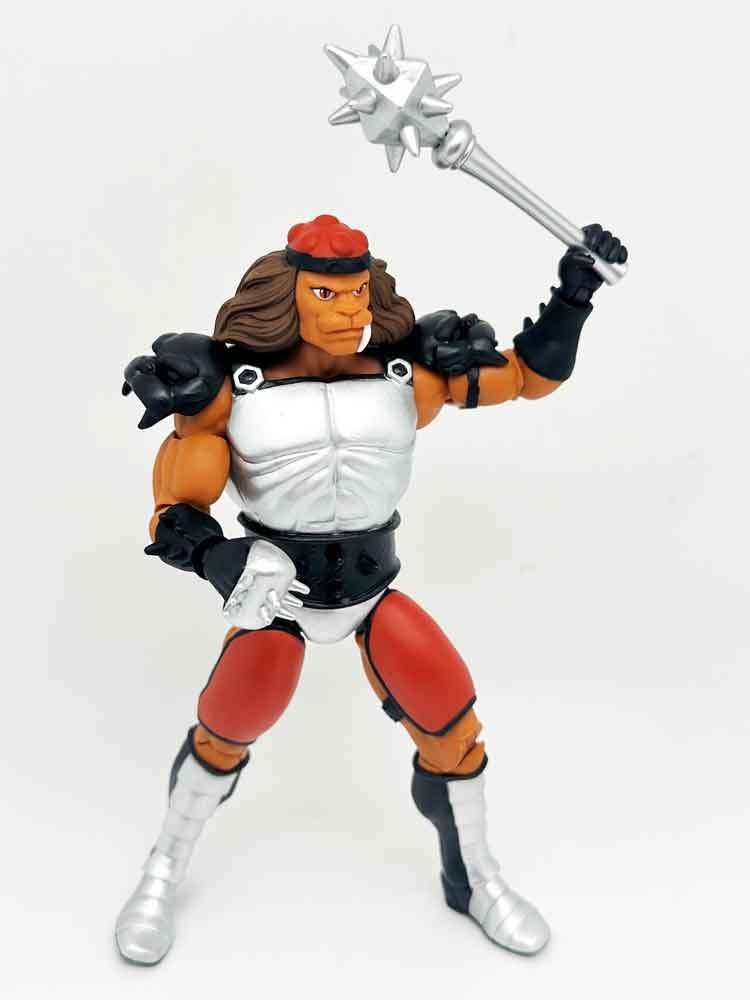 Grune-Toy-Variant-Super7-Ultimates-action-pose-1