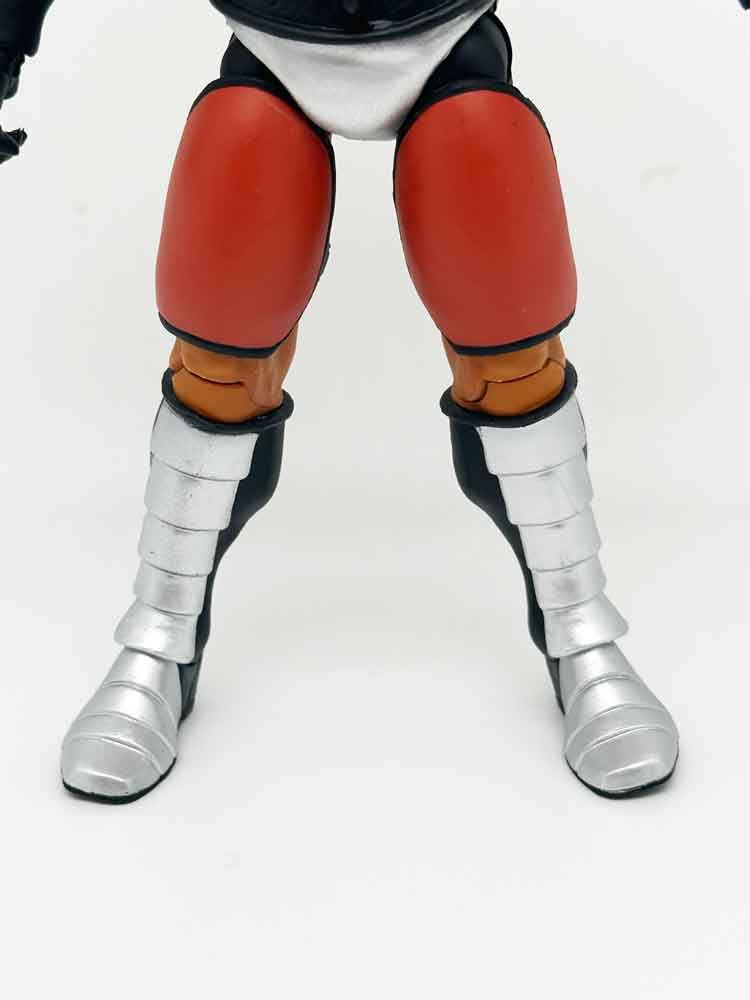 Grune-Toy-Variant-Super7-Ultimates-legs-front