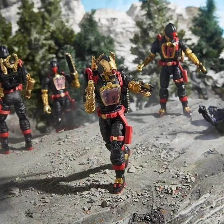 Iron Grenadier BAT GI Joe Classified Series Dio 3