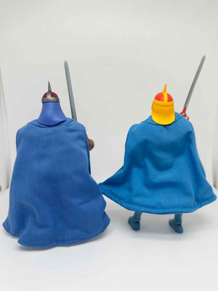 Jaga-Toy-Variant-Super7-ThunderCats-Ultimates-V1-comparison-rear