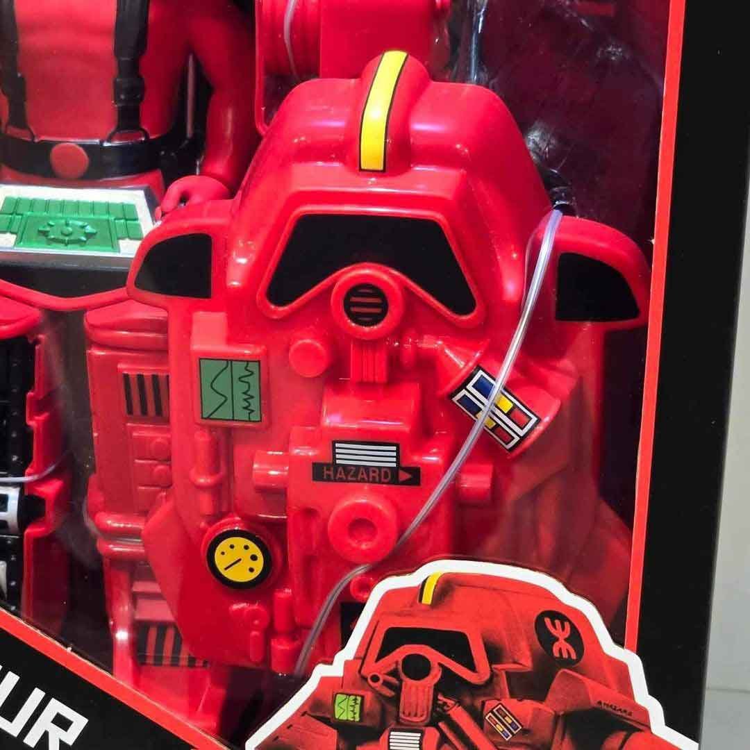 Red-Shadows-Escape-Armor-Super7-Super-Cyborg-2