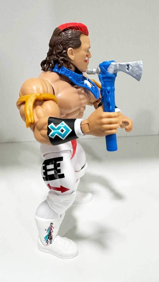 Tatanka-WWE-Superstars-Series-10-In-Hand-5