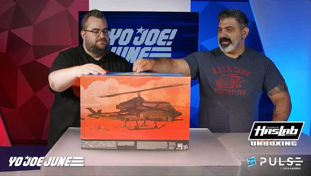 Unboxing-the-GI-Joe-Classified-Series-Assault-Copter-Dragonfly-(XH-1)-HasLab-1