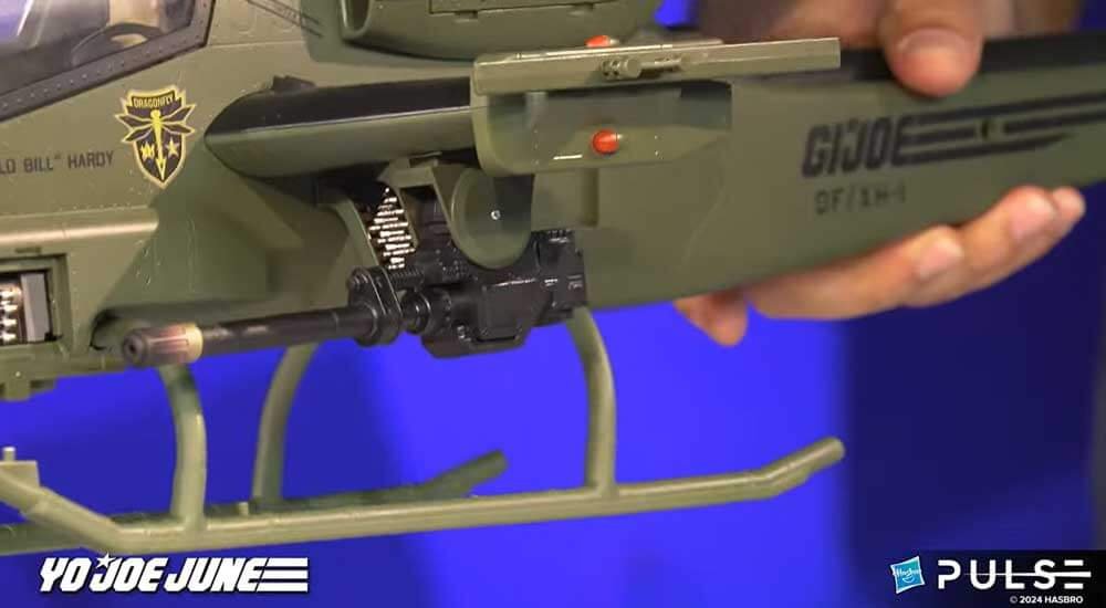 Unboxing-the-GI-Joe-Classified-Series-Assault-Copter-Dragonfly-(XH-1)-HasLab-12