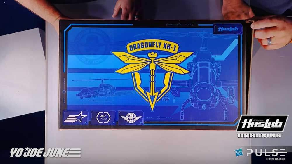 Unboxing-the-GI-Joe-Classified-Series-Assault-Copter-Dragonfly-(XH-1)-HasLab-2