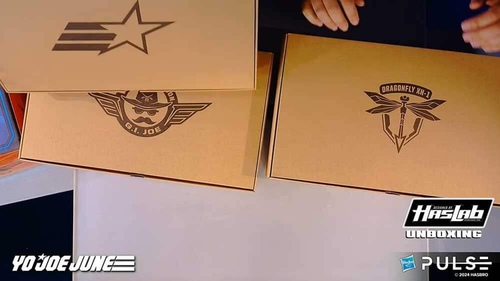 Unboxing-the-GI-Joe-Classified-Series-Assault-Copter-Dragonfly-(XH-1)-HasLab-4