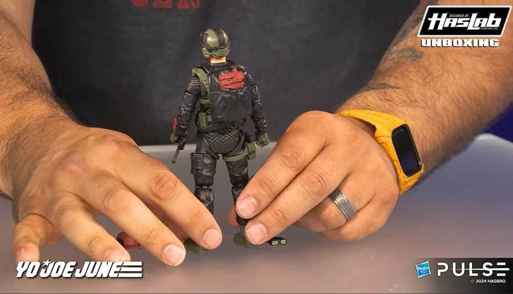Unboxing-the-GI-Joe-Classified-Series-Assault-Copter-Dragonfly-(XH-1)-HasLab-50