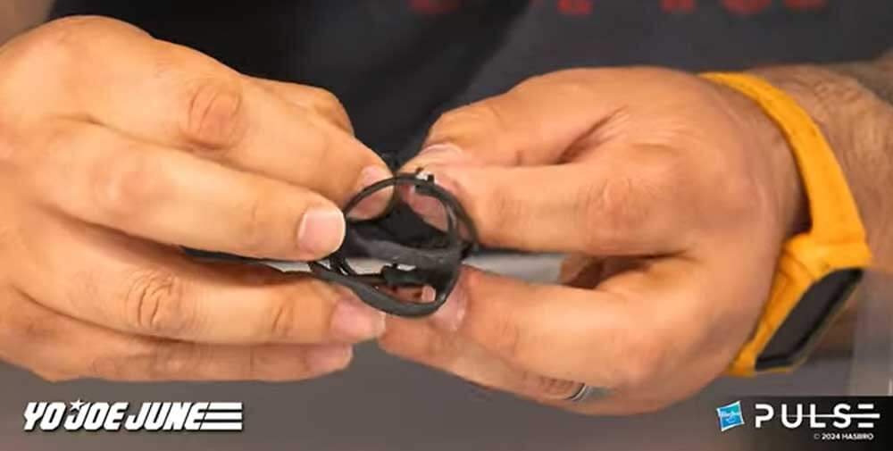 Unboxing-the-GI-Joe-Classified-Series-Assault-Copter-Dragonfly-(XH-1)-HasLab-54