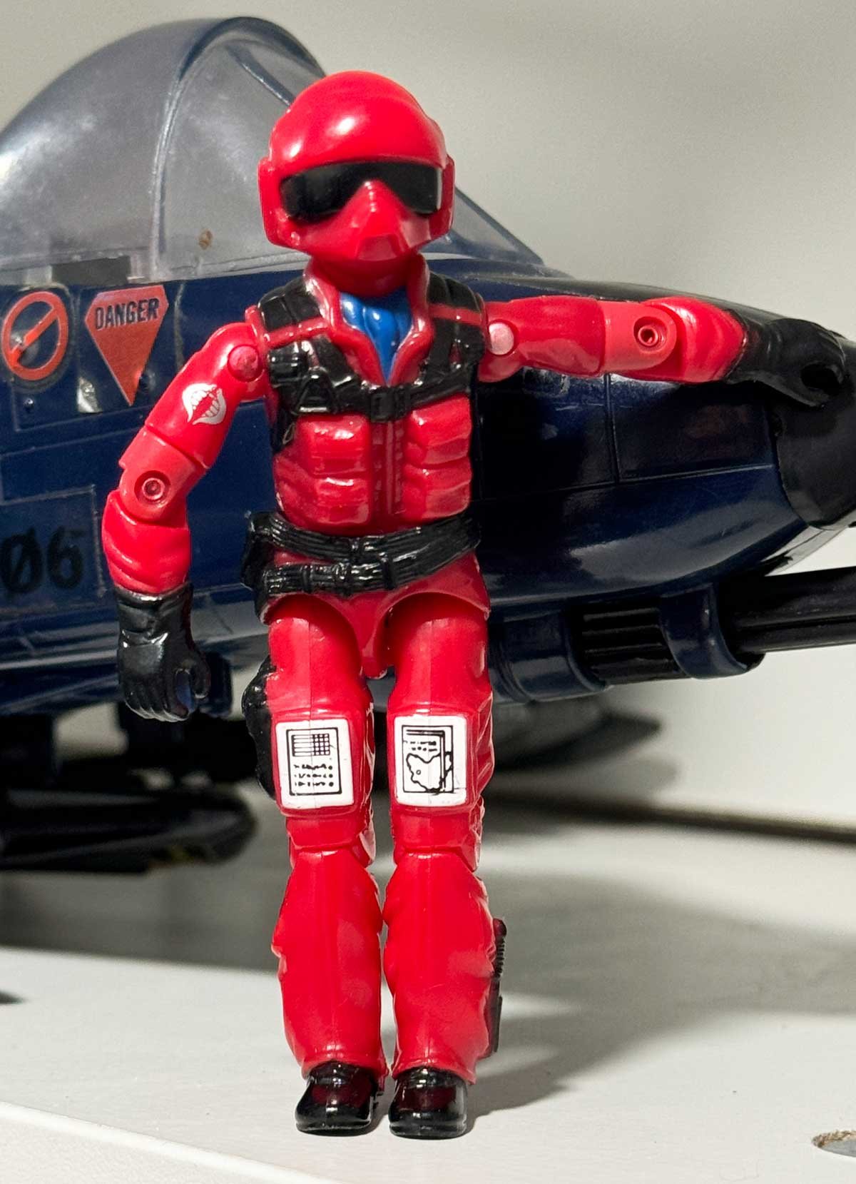 Wild-Weasel-Cobra-Rattle-Vintage-GI-Joe-1984-Front