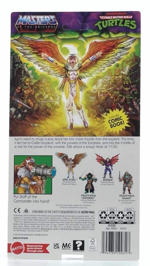 April-O-Neil-Turtles-of-Grayskull-Package-rear