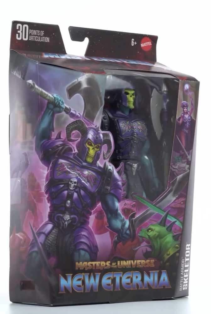 Masterverse-Battle-Armor-Skeletor-Package-right-angle