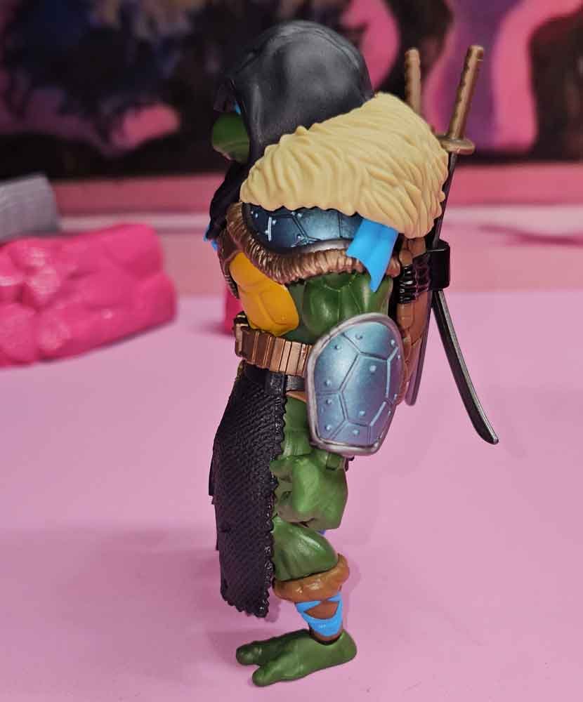 Stealth-Leonardo-Wave-4-Turtles-of-Grayskull-3