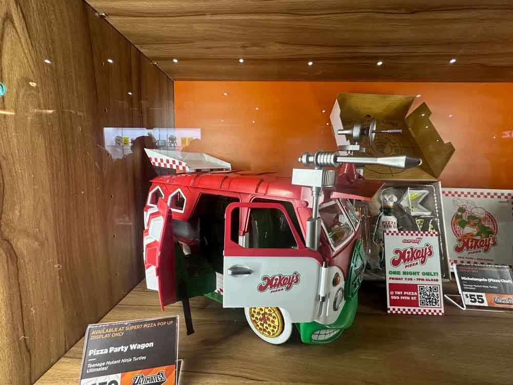 TMNT-Mikey's-Pizza-SDCC2024-Super7-Exclusice-2