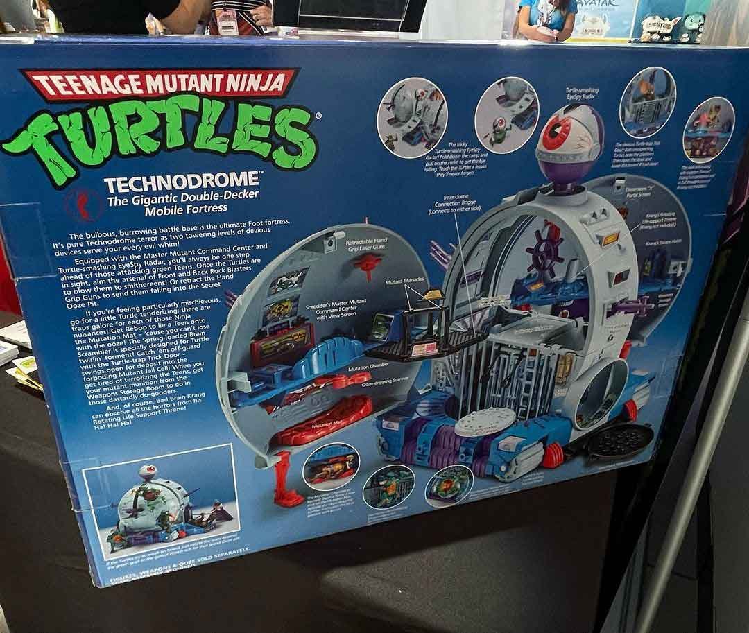Technodrome-TMNT-Classics-Amazon-Exclusive-SweetSuite24-7