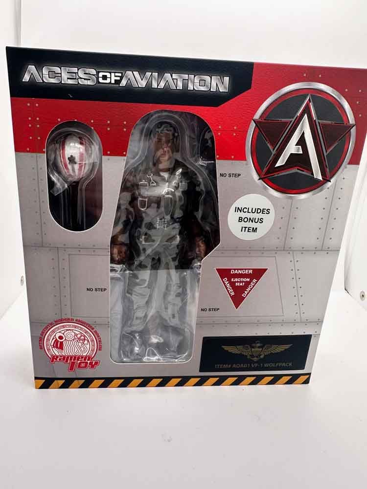 Aces-of-Aviation-Wolfpack-package-front