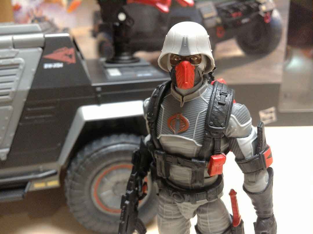 Cobra-Stinger-Classified-Series-In-Hand-6