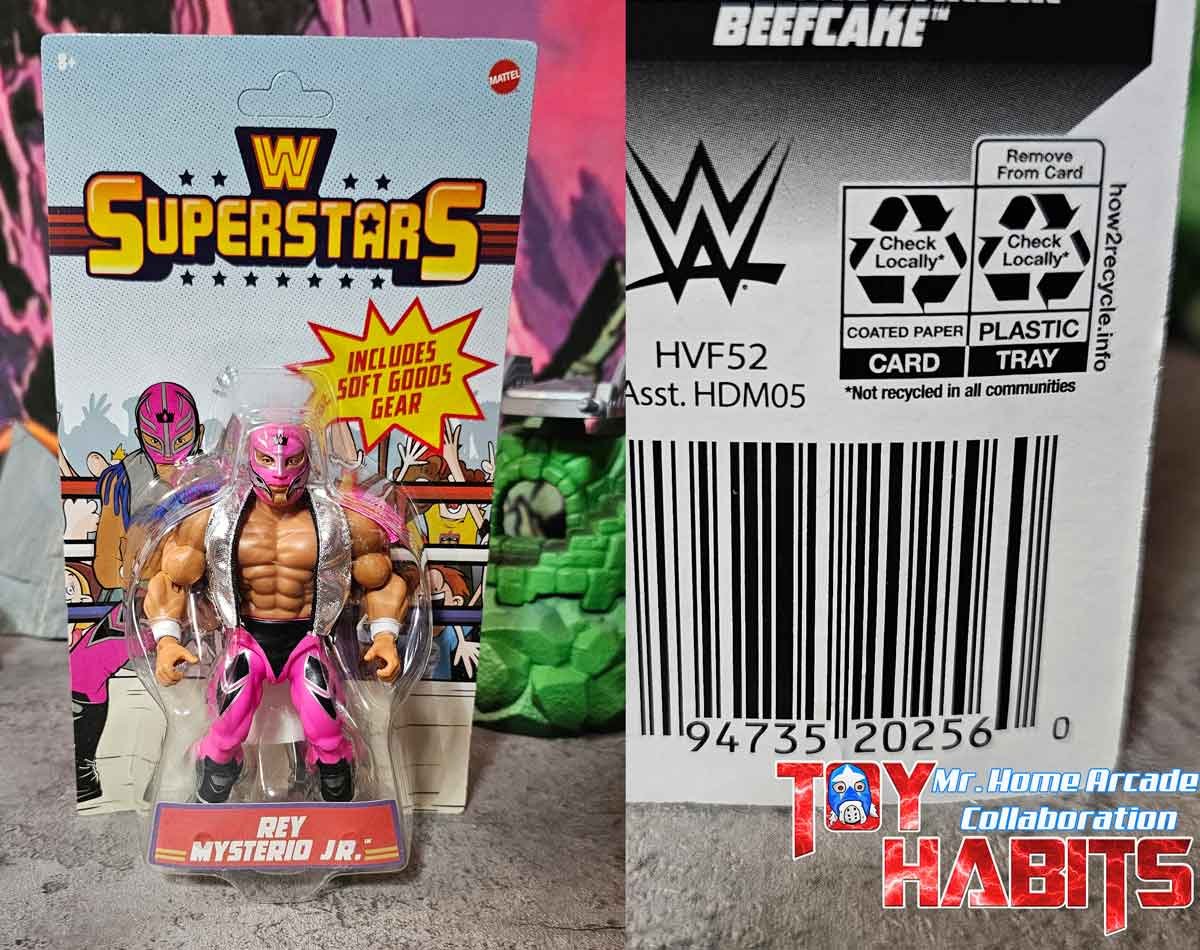 Rey-Mysterio-Junior-WWE-Superstars-Series-11-UPC