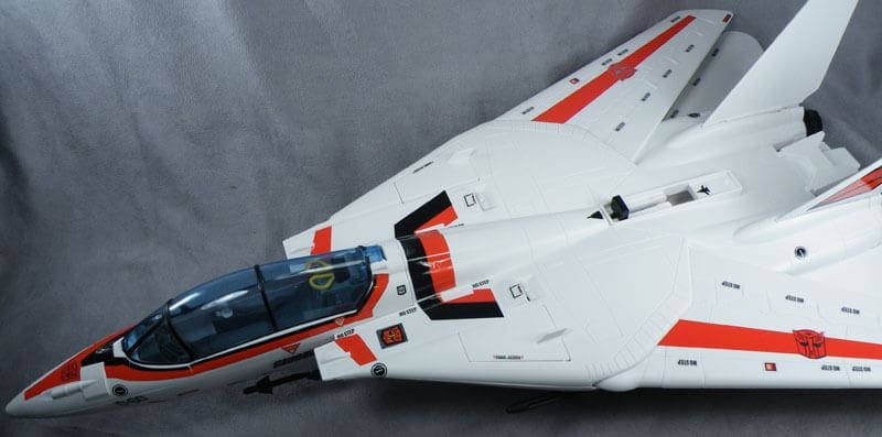 SDCC 2013 Exclusive Transformers & GI Joe Jetfire Skystriker 1