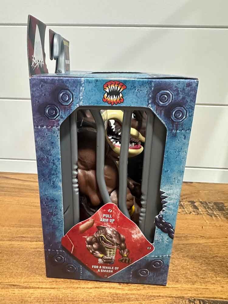 Street-Sharks-Wave-2-In-Hand-Images-Big-Slammu-Package-right