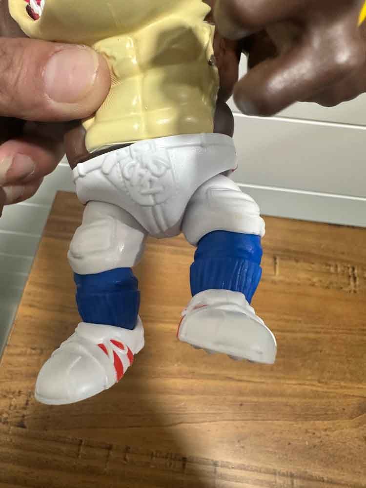 Street-Sharks-Wave-2-In-Hand-Images-Big-Slammu-close-3